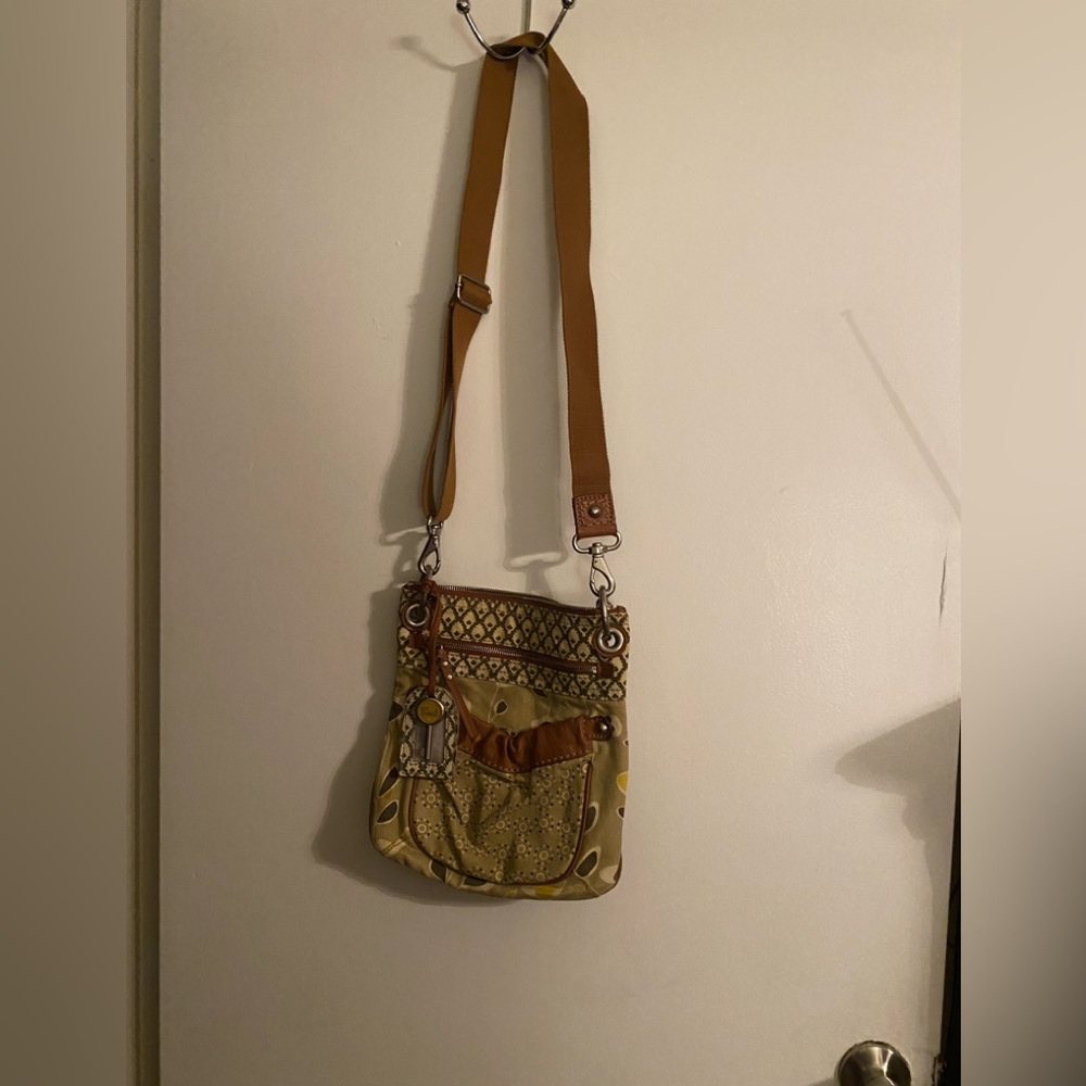 Fossil crossbody purse.
